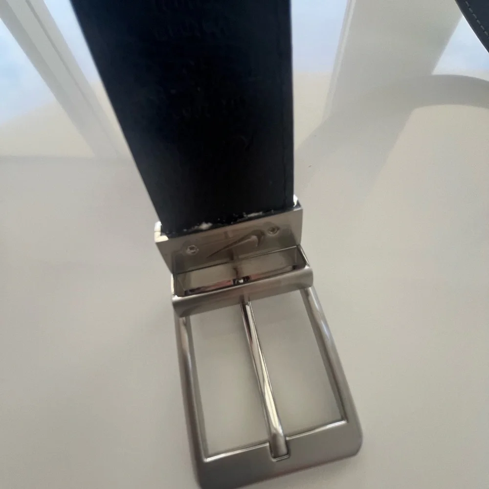Nike men’s golf belt size 36